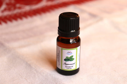 Peppermint Essential Oil - 10 ml (0.33 fl oz) - 100% Pure, Therapeutic Grade
